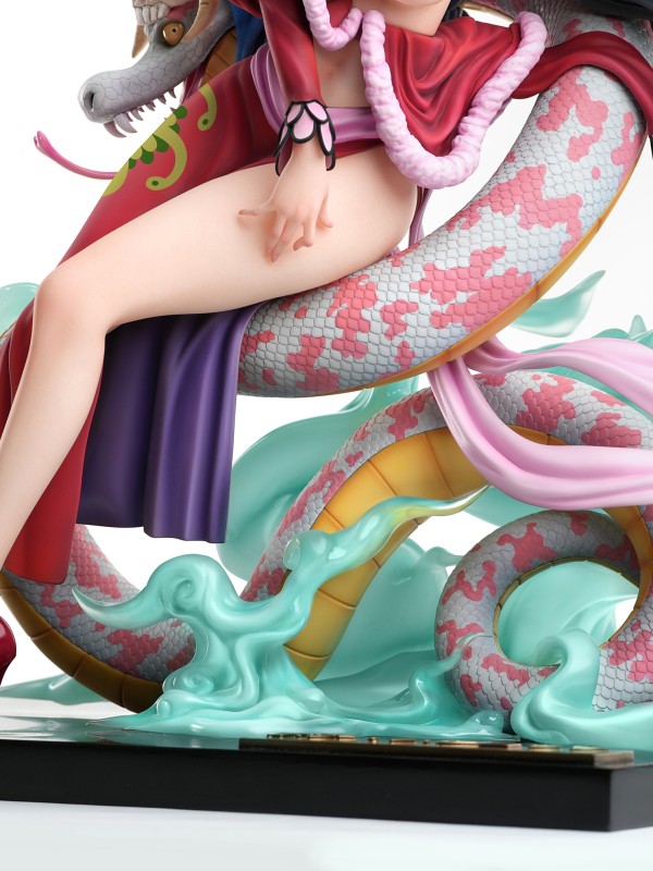 HuanXi Studio One Piece Boa Hancock above Cloud Hot Sexy 1/4 Statue